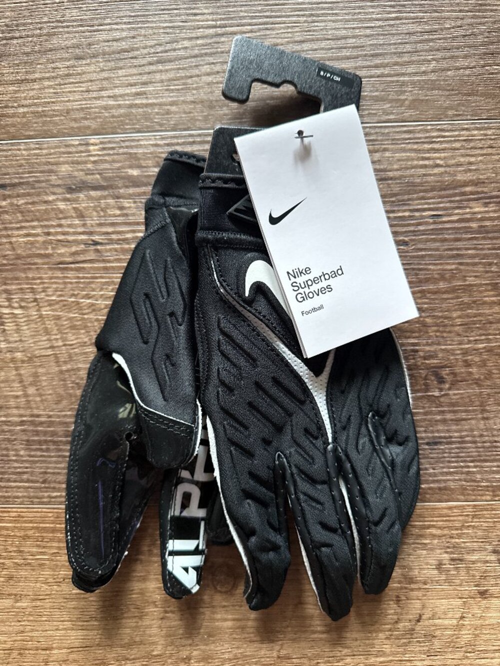 Nike Superbad 6.0 Football Receiver Gloves Black/White Size Small NWT Orig $60